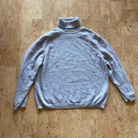 Grey cashmere sweater - Picture 1 of 1